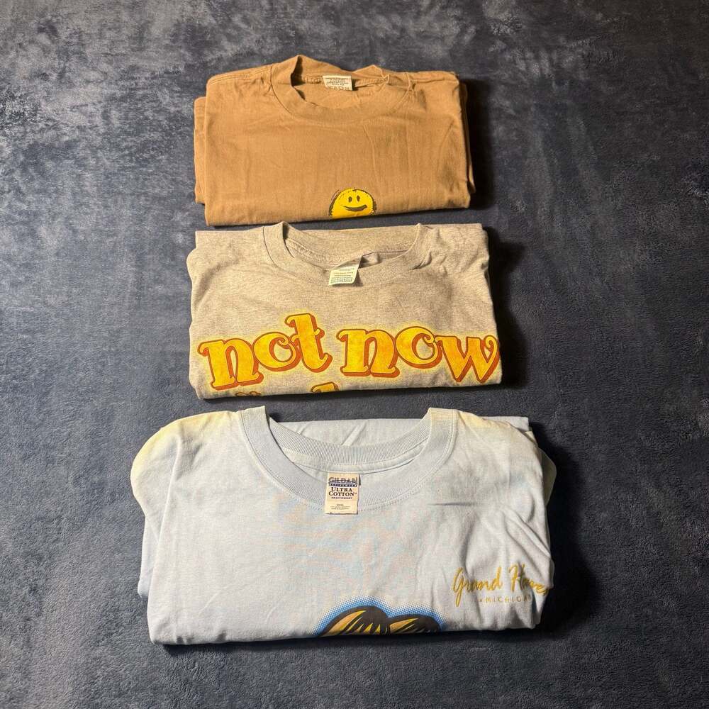 Lot of 3 Vintage Graphic T-ShirtsLeland Smiley FaceNot Now I'm Busy Dog Garfield